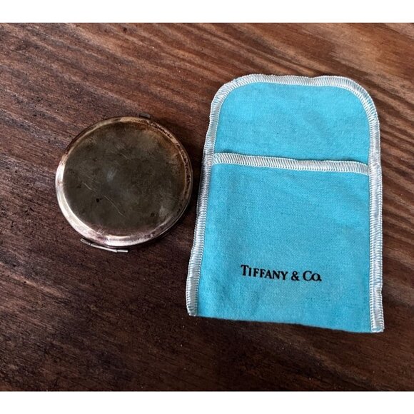 Tiffany & Co Sterling Silver Powder Compact Mirror Monogrammed  w/ Box & Pouch - Picture 5 of 16